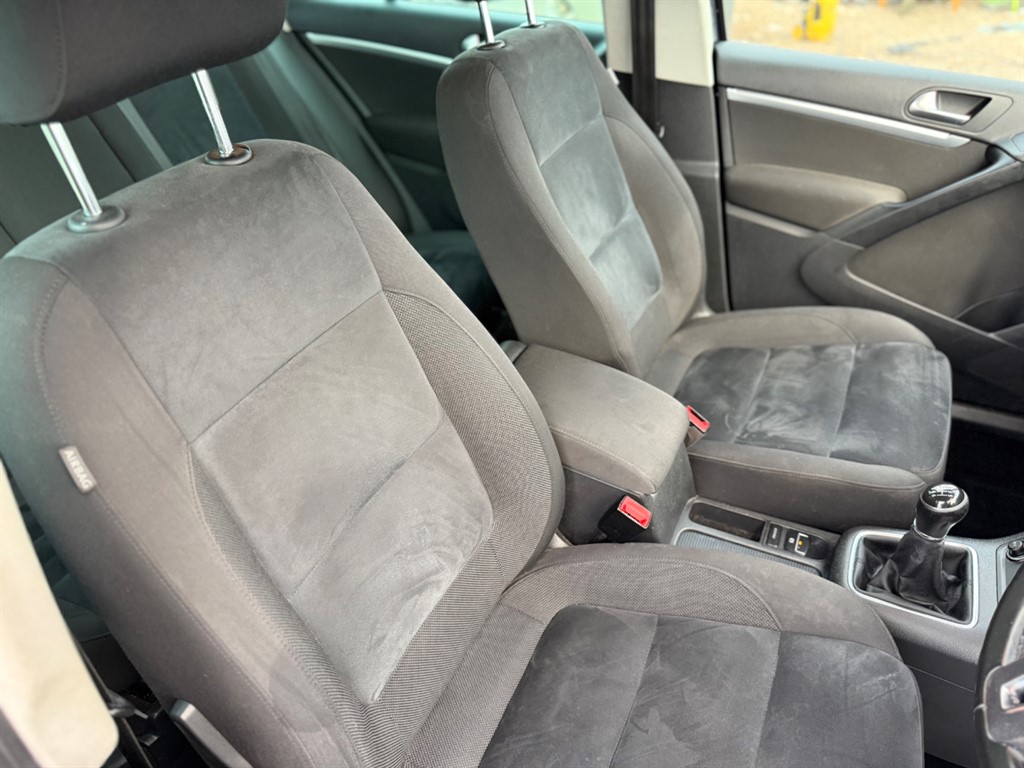 Used Volkswagen Tiguan 2015 for sale - 76738553: Photo 35