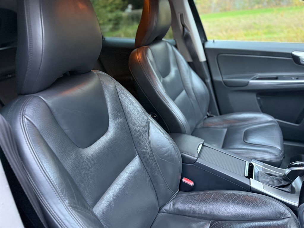 Used Volvo XC60 2013 for sale - 76575305: Photo 17