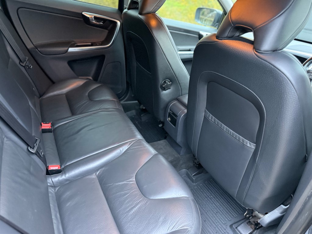 Used Volvo XC60 2013 for sale - 76575305: Photo 18