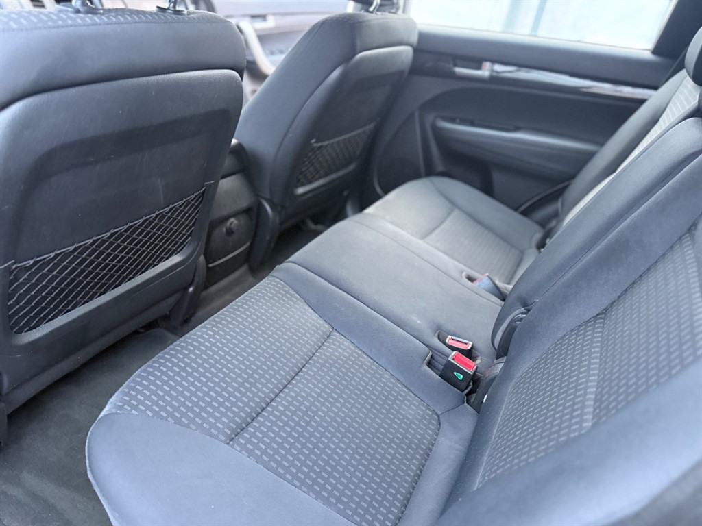 Used Kia Sorento 2010 for sale - 77576752: Photo 13