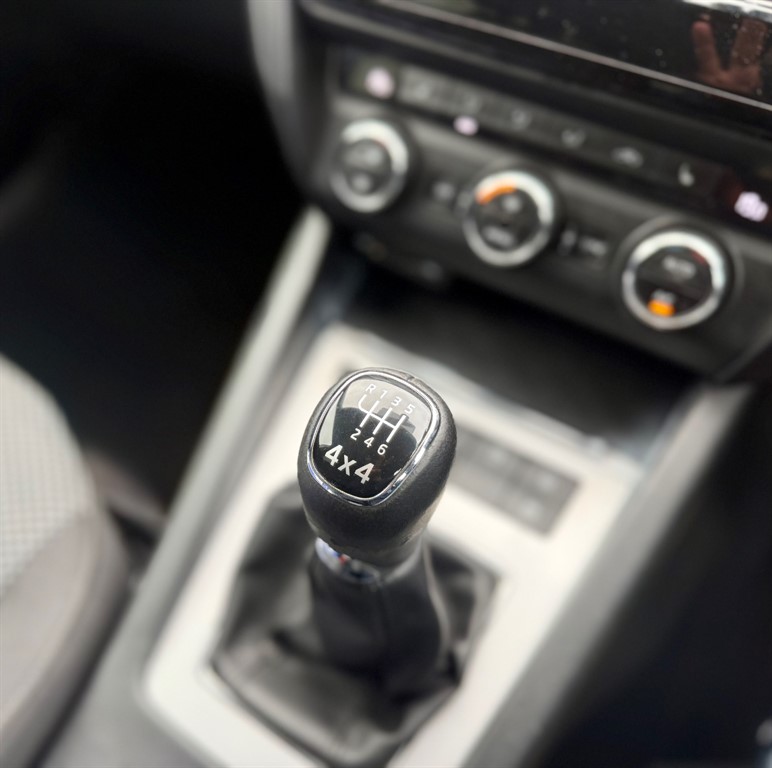 Used Skoda Octavia 2016 for sale - 77848384: Photo 11