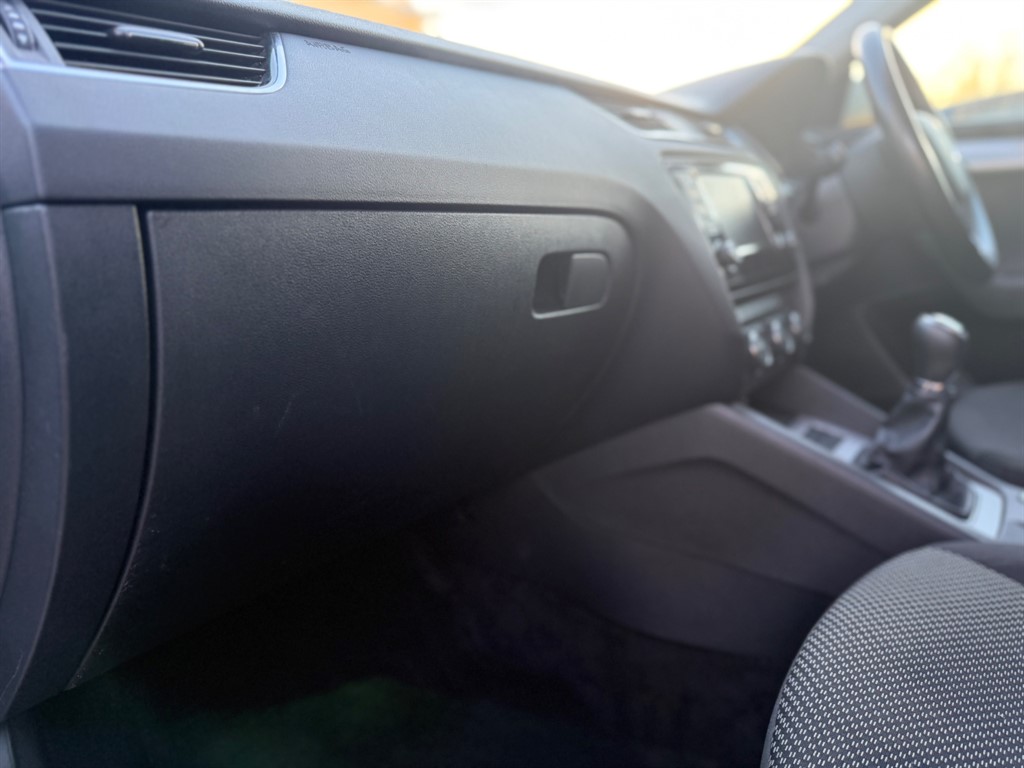 Used Skoda Octavia 2016 for sale - 77848384: Photo 17