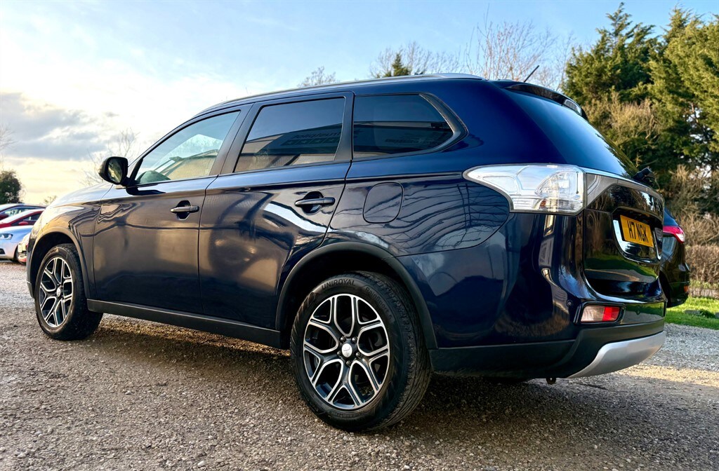 Used Mitsubishi Outlander 2015 for sale - 77951007: Photo 21