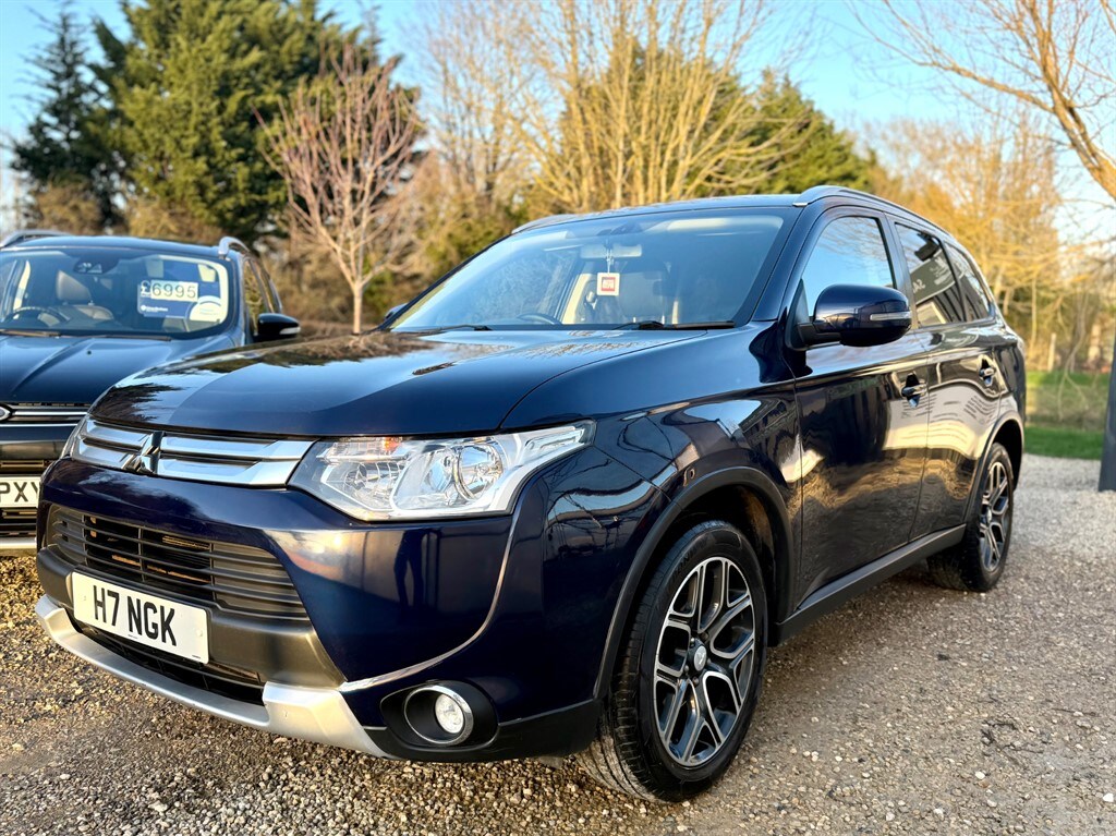 Used Mitsubishi Outlander 2015 for sale - 77951007: Photo 24