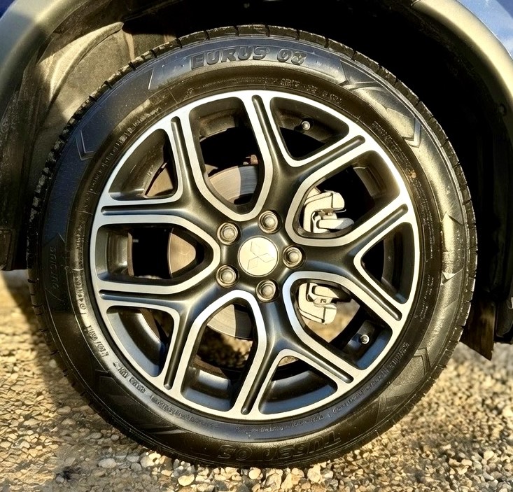 Used Mitsubishi Outlander 2015 for sale - 77951007: Photo 4