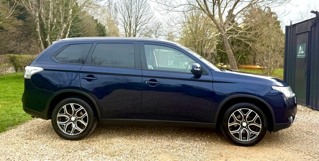 Used Mitsubishi Outlander 2015 for sale - 77951007: Photo 6