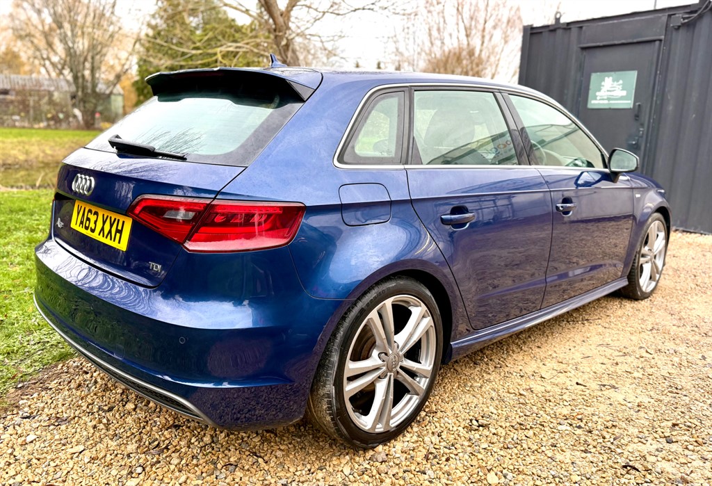 Used Audi A3 2014 for sale - 76948673: Photo 9