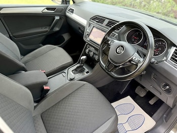 Used Volkswagen Tiguan 2017 for sale - 79008129: Photo