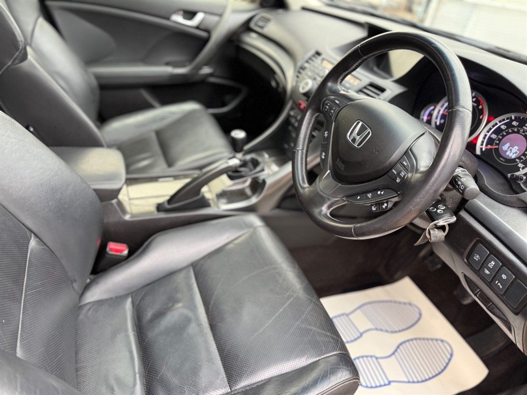 Used Honda Accord 2012 for sale - 77068126: Photo 3