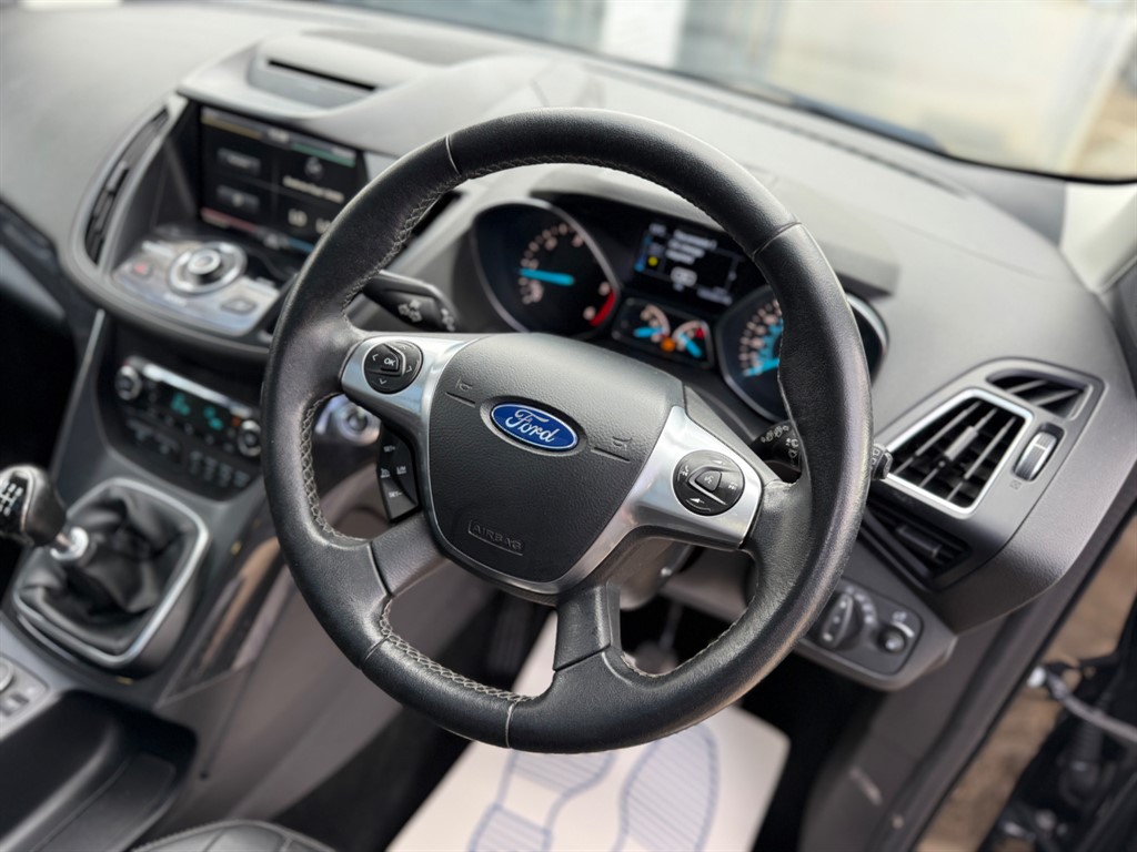 Used Ford Kuga 2015 for sale - 77691224: Photo 22