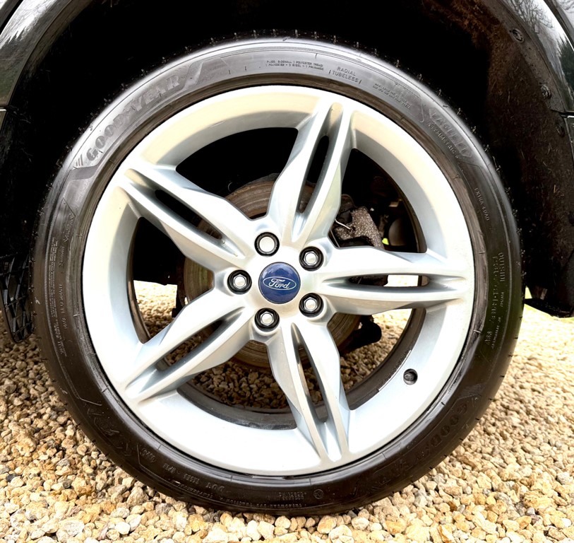 Used Ford Kuga 2015 for sale - 77691224: Photo 3