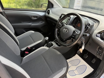 Used Toyota AYGO 2022 for sale - 79250445: Photo