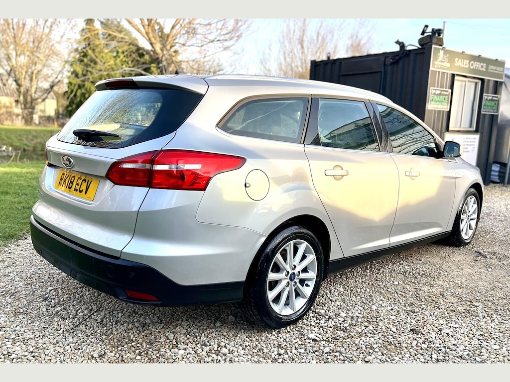 Used Ford Focus 2018 for sale - 76438271: Photo 9