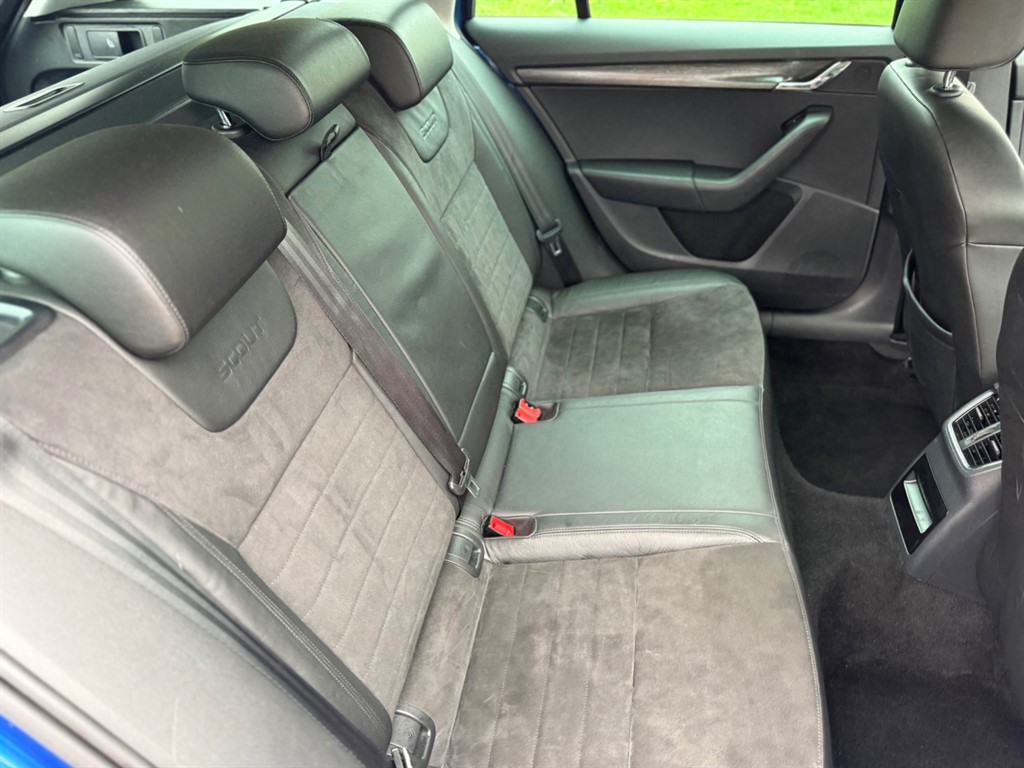 Used Skoda Octavia 2015 for sale - 77877943: Photo 26