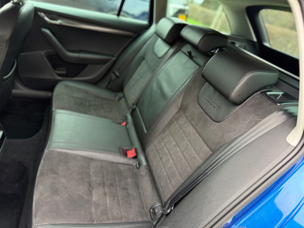 Used Skoda Octavia 2015 for sale - 77877943: Photo 28