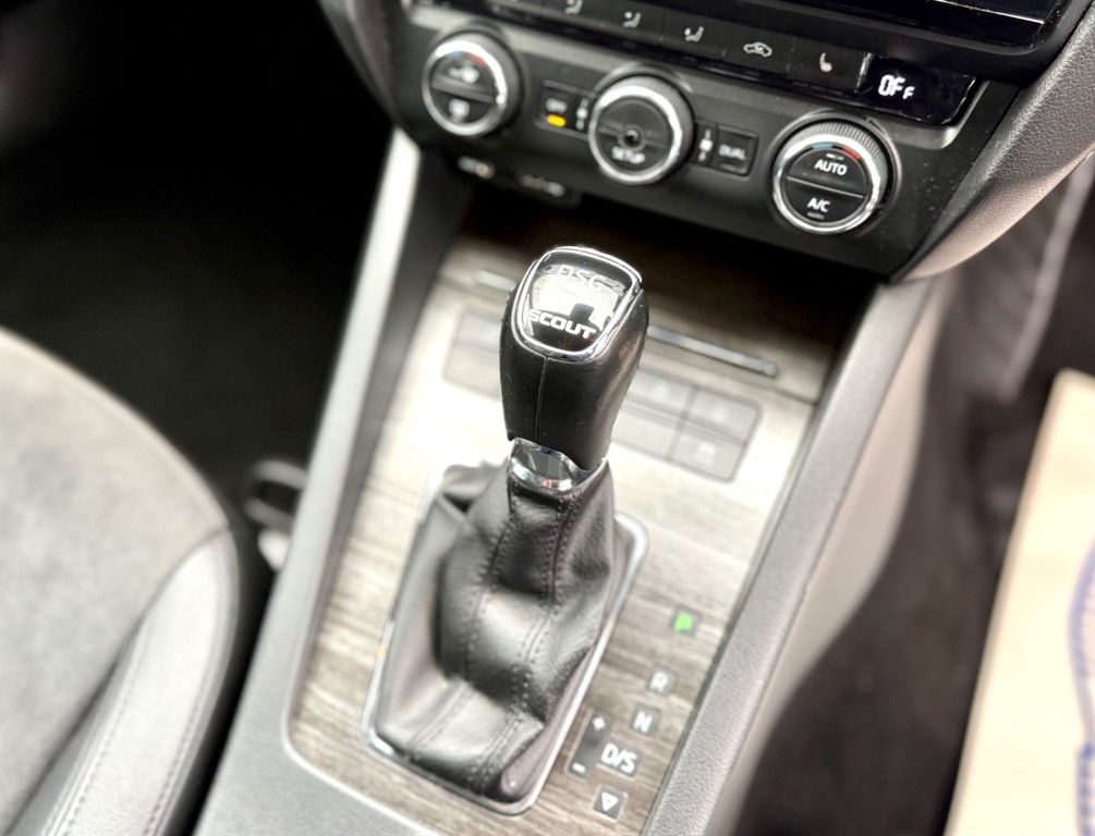 Used Skoda Octavia 2015 for sale - 77877943: Photo 37