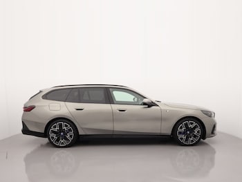 Used BMW i5 2025 for sale - 76981606: Photo