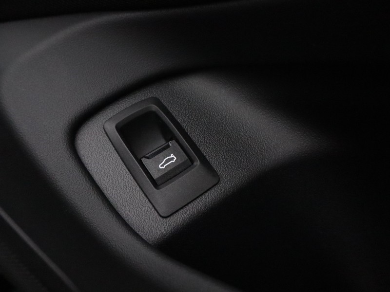 Used BMW i5 2025 for sale - 76981606: Photo 53