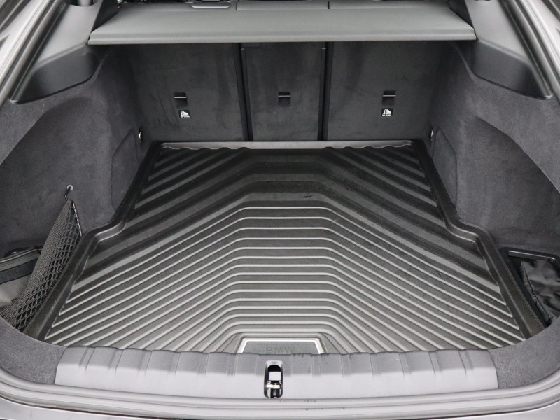 Used BMW i4 2025 for sale - 76982216: Photo 13