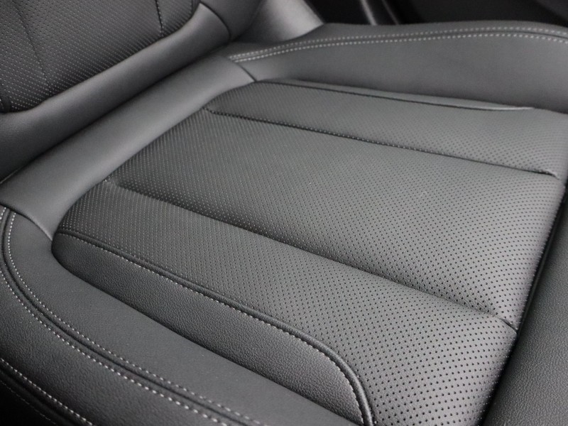 Used BMW i4 2025 for sale - 76982216: Photo 38