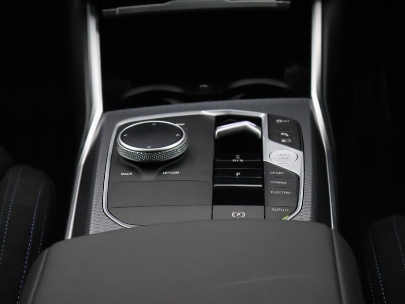 Used BMW 3 Series 2025 for sale - 77653300: Photo 10