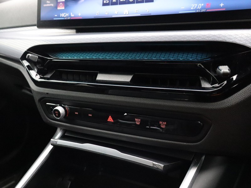 Used BMW 3 Series 2025 for sale - 77653300: Photo 53