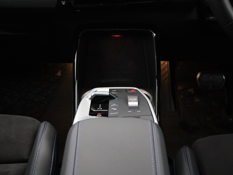 Used BMW iX2 2025 for sale - 76982302: Photo 10