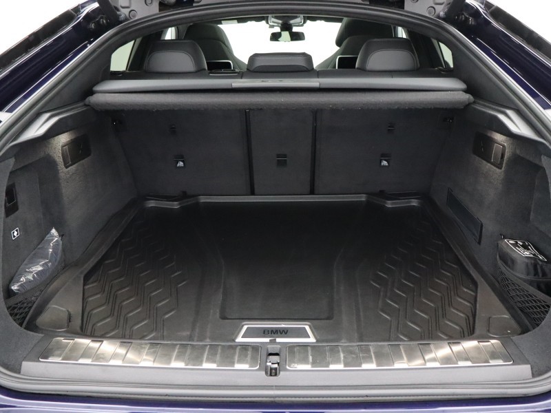 Used BMW x6 M 2022 for sale - 76981816: Photo 11