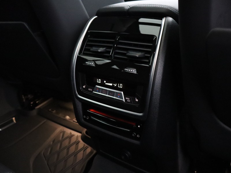 Used BMW x6 M 2022 for sale - 76981816: Photo 64