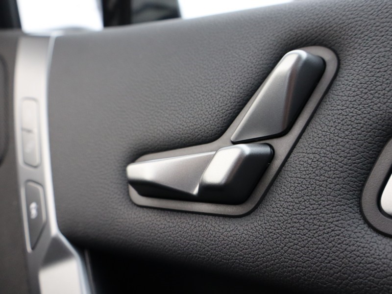 Used BMW iX 2025 for sale - 78028143: Photo 35