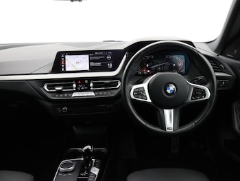 Used BMW 2 Series 2024 for sale - 77877757: Photo