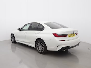 Used BMW 3 Series 2019 for sale - 79527935: Photo
