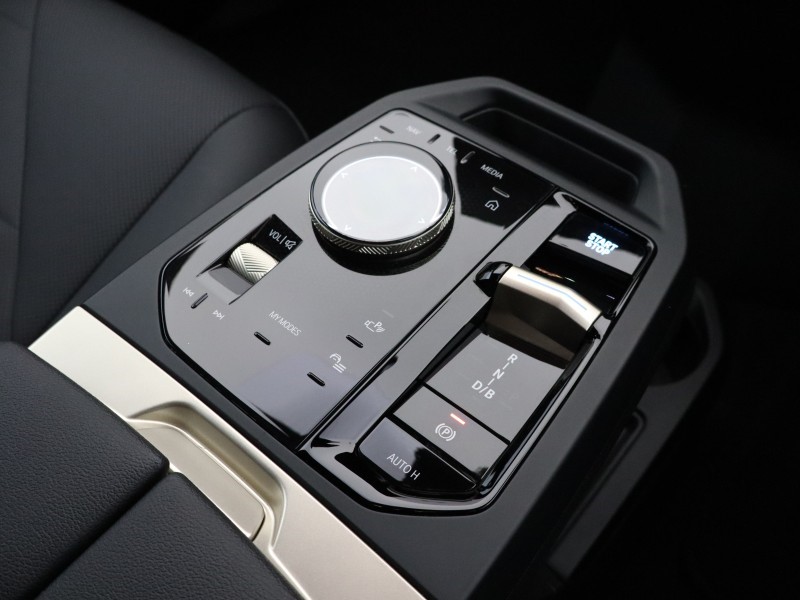 Used BMW iX 2023 for sale - 78000459: Photo 21