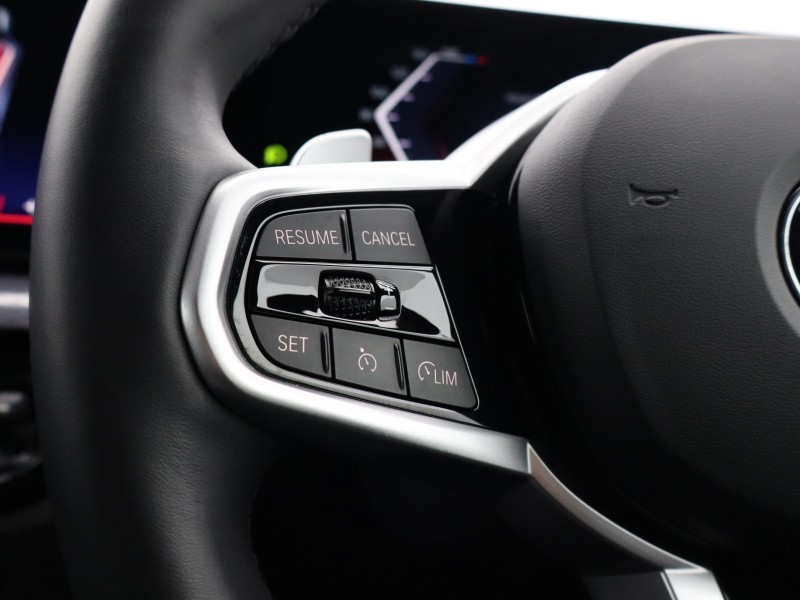 Used BMW 3 Series 2025 for sale - 76981981: Photo 18