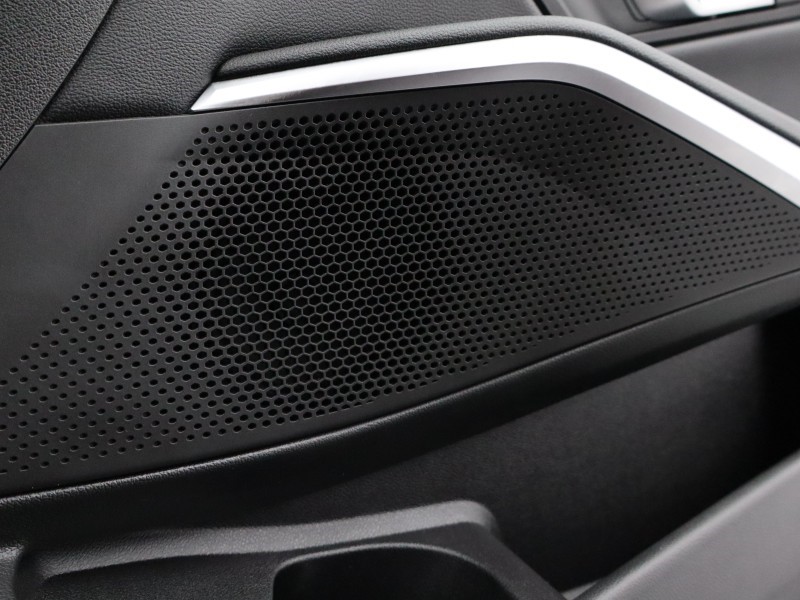 Used BMW 3 Series 2025 for sale - 76981981: Photo 21