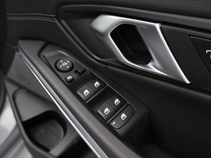 Used BMW 3 Series 2024 for sale - 76981052: Photo 26