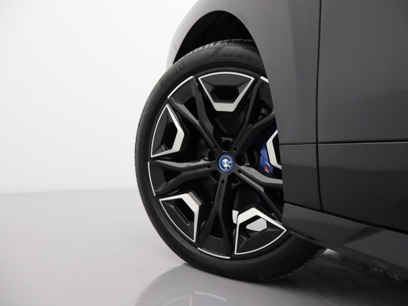 Used BMW iX 2022 for sale - 76981774: Photo 14