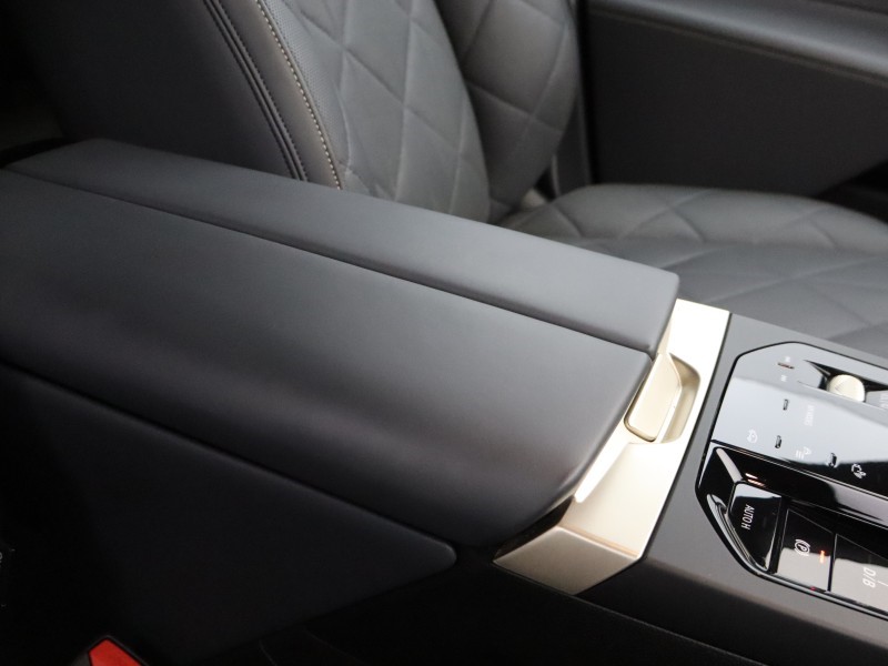 Used BMW iX 2022 for sale - 76981774: Photo 56