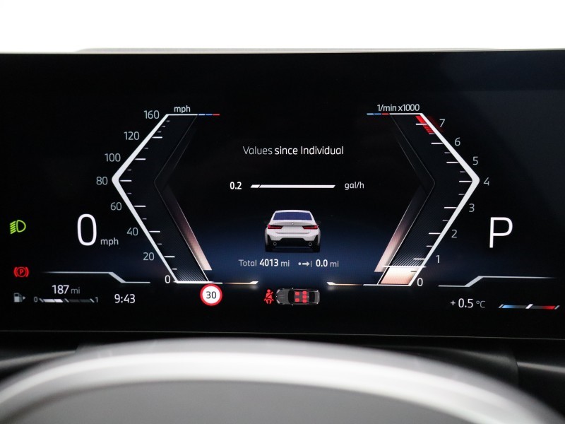 Used BMW 3 Series 2025 for sale - 76982343: Photo 9