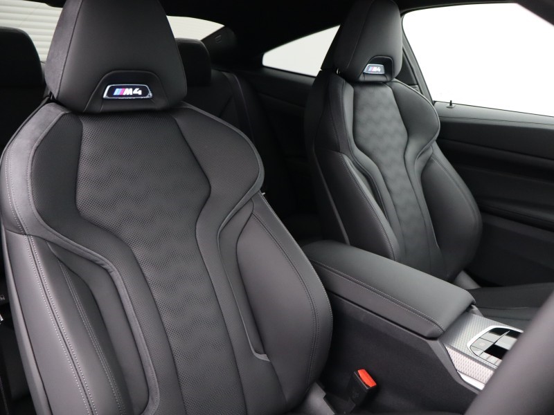 Used BMW M4 2025 for sale - 76982489: Photo 12