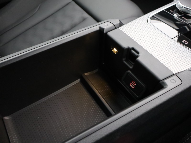 Used BMW M4 2025 for sale - 76982489: Photo 54