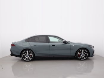 Used BMW i5 2024 for sale - 79299298: Photo