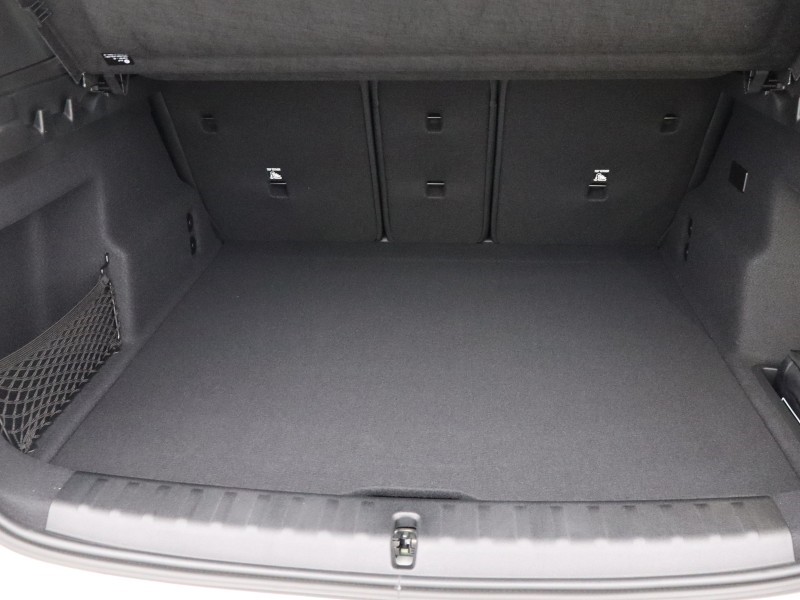 Used BMW iX1 2025 for sale - 77901211: Photo 12