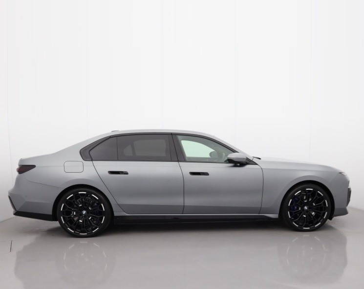 Used BMW i7 2025 for sale - 76981745: Photo 3