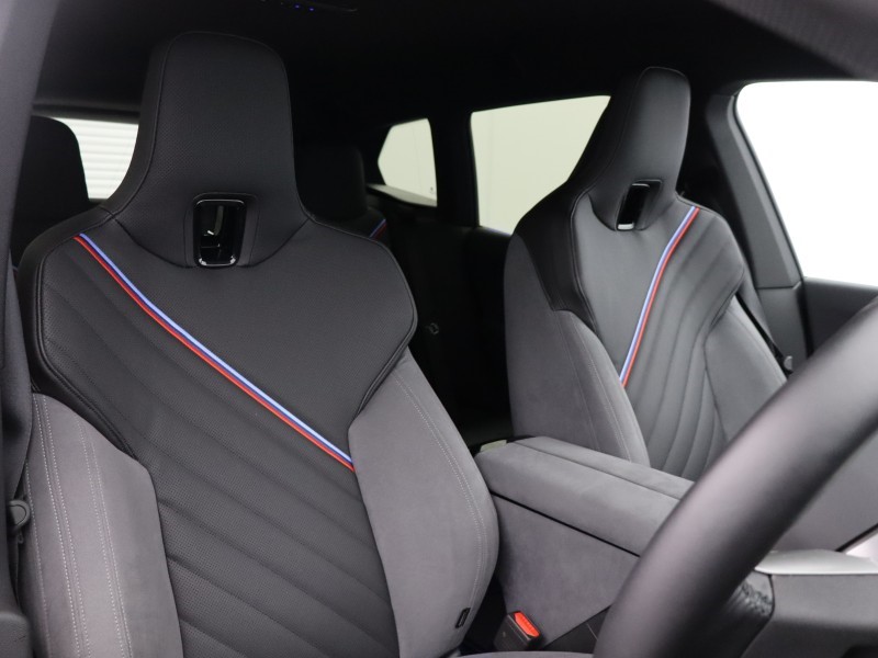 Used BMW iX 2025 for sale - 77113031: Photo 12