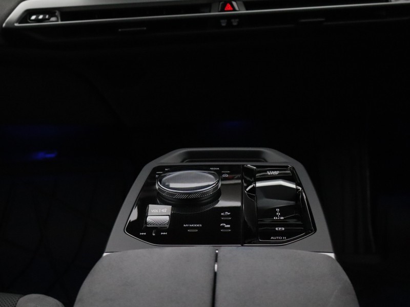 Used BMW iX 2025 for sale - 77113031: Photo 21