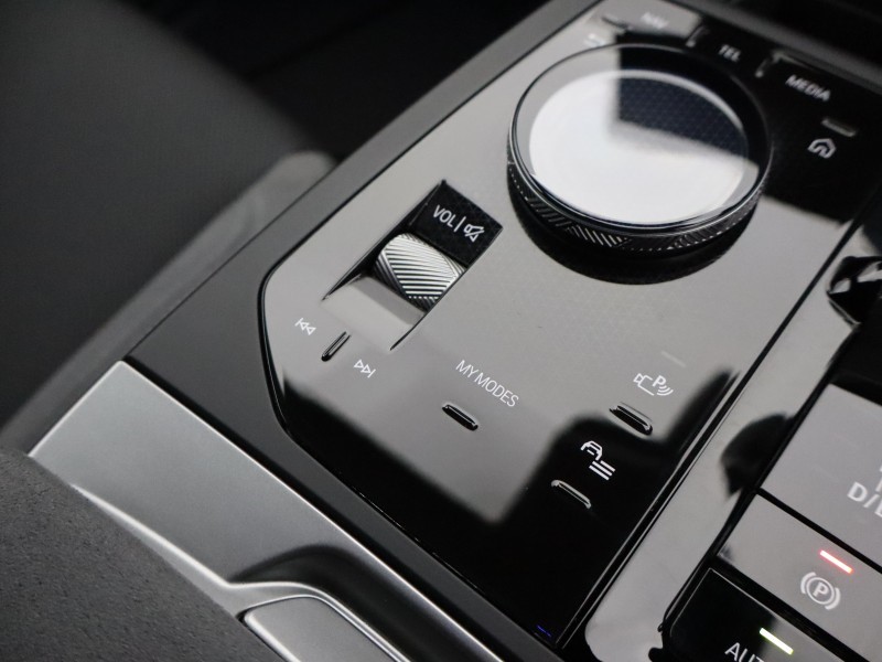 Used BMW iX 2025 for sale - 77113031: Photo 22