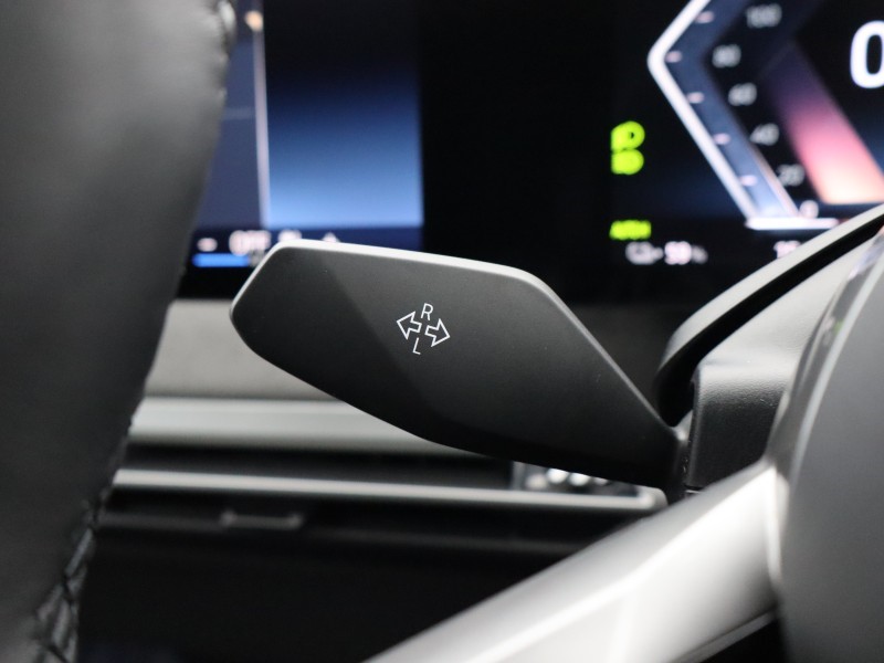 Used BMW iX 2025 for sale - 77113031: Photo 51