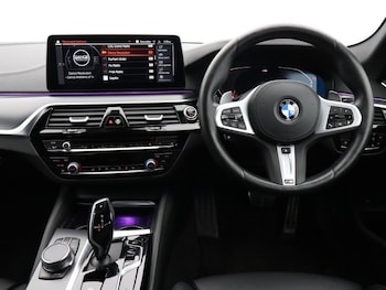 Used BMW 5 Series 2023 for sale - 78236149: Photo