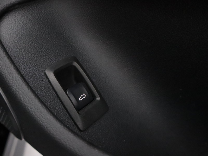 Used BMW i4 2025 for sale - 77813051: Photo 35